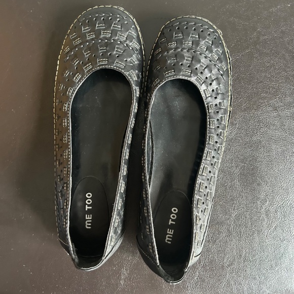Me Too Black Leather Ballet Style Flats with Perforated & Exposed Stitch Detail - Picture 7 of 12